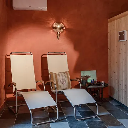 Beautiful Renovated In Dordogne Villa Saint-Germain-de-Belvès